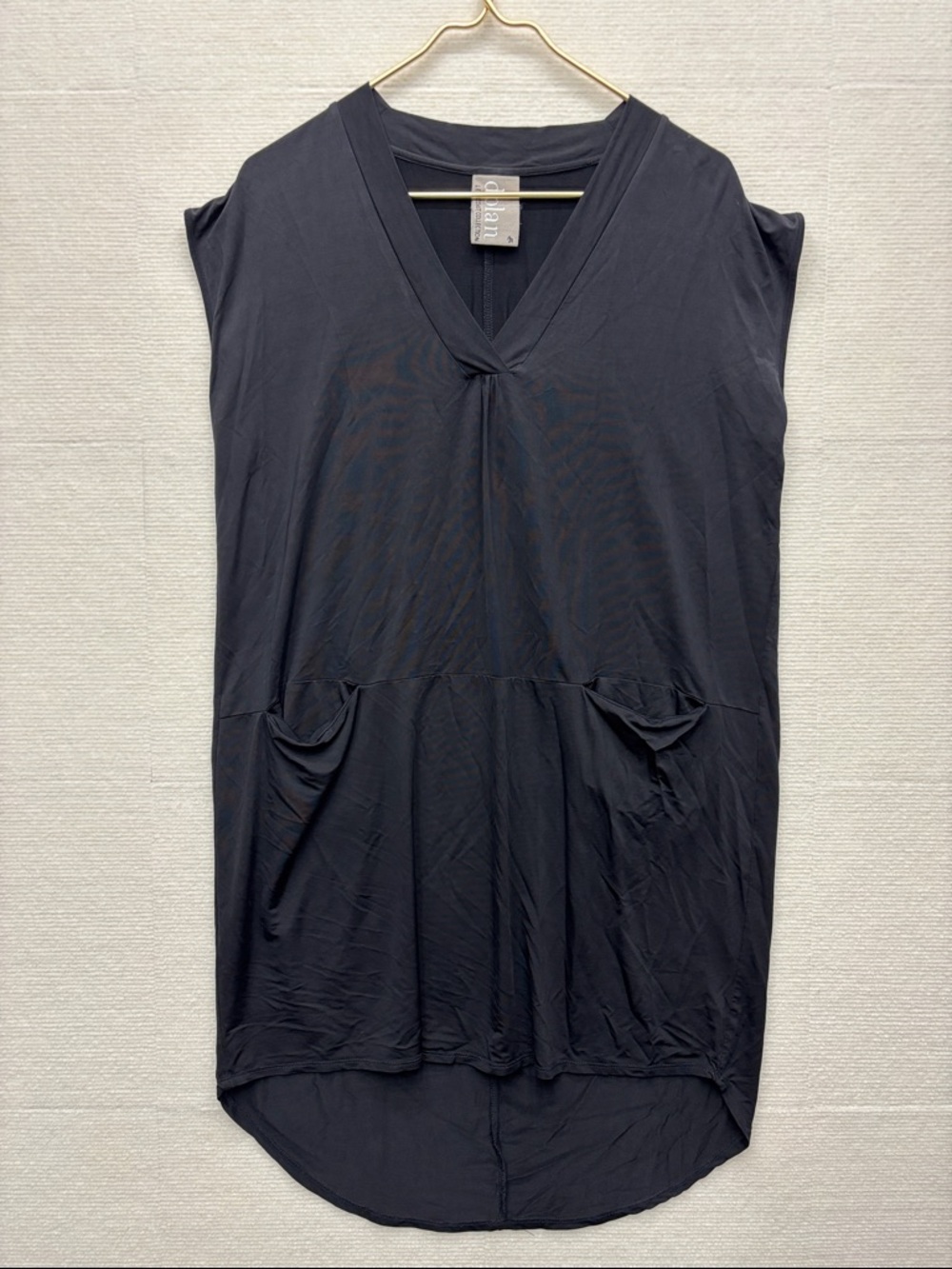 Dolan | left coast collection medium Black V-Neck Tunic Dress with Front Pockets